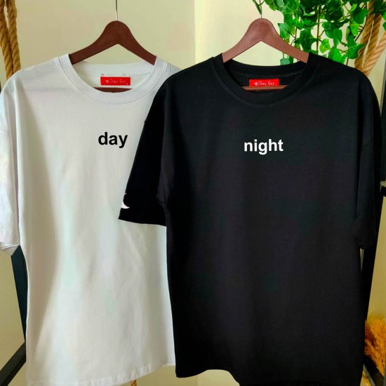 2 Adet Day & Night Baskılı Çift Tişörtleri 2 Adet Day & Night Baskılı Çift Tişörtleri